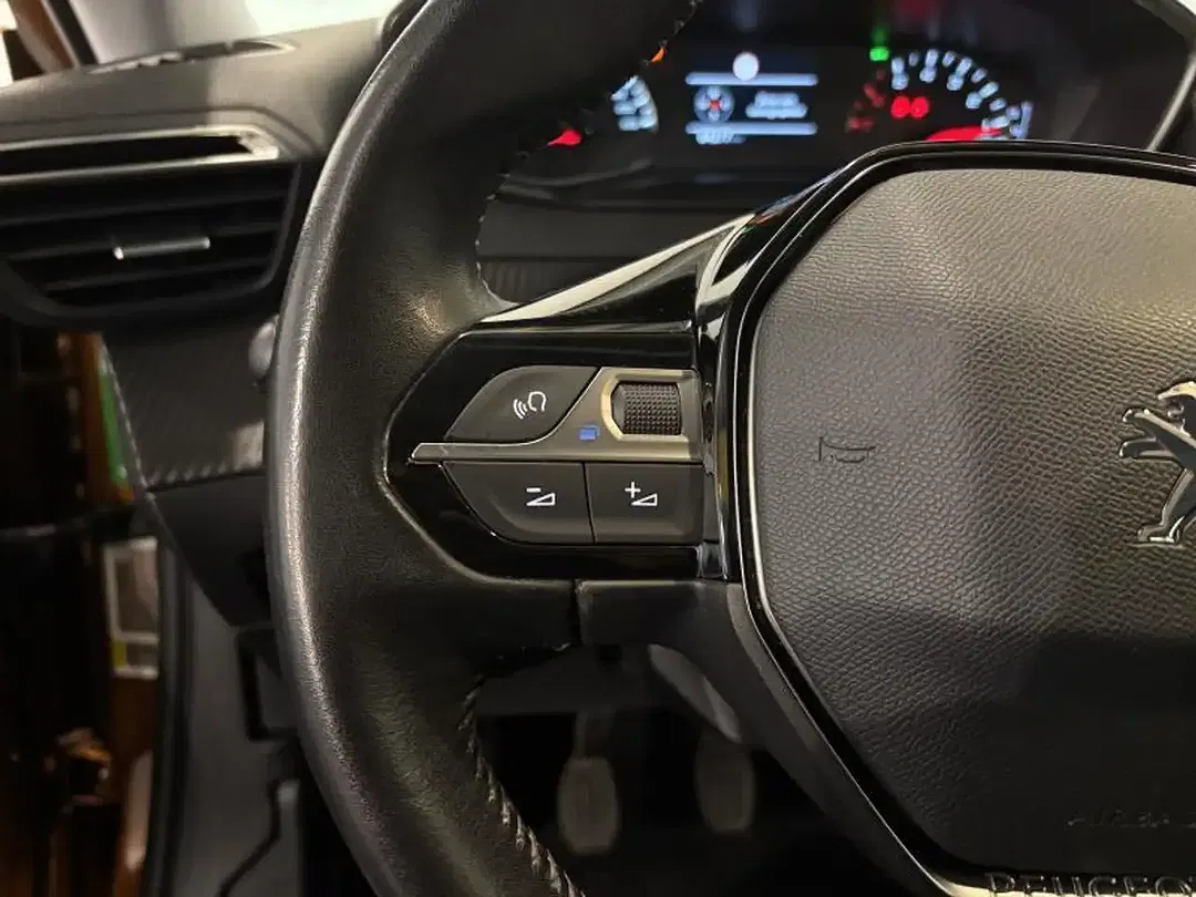 Peugeot 2008 Active - Thumbnail 10