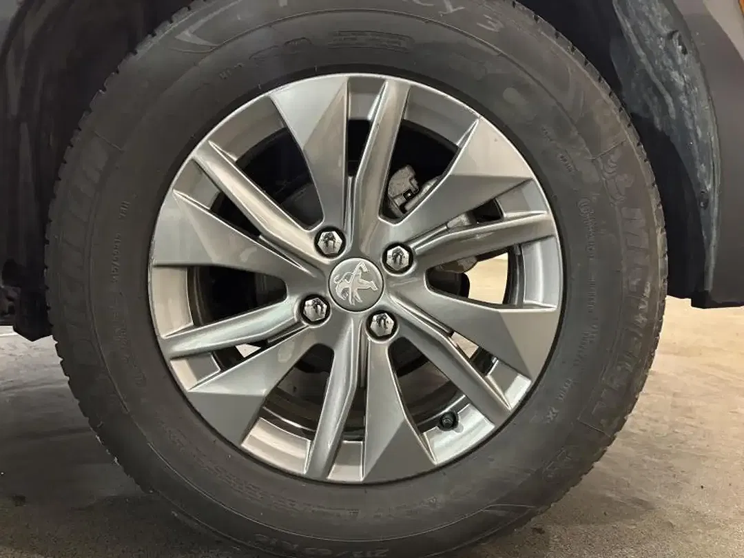 Peugeot 2008 Active - Thumbnail 5