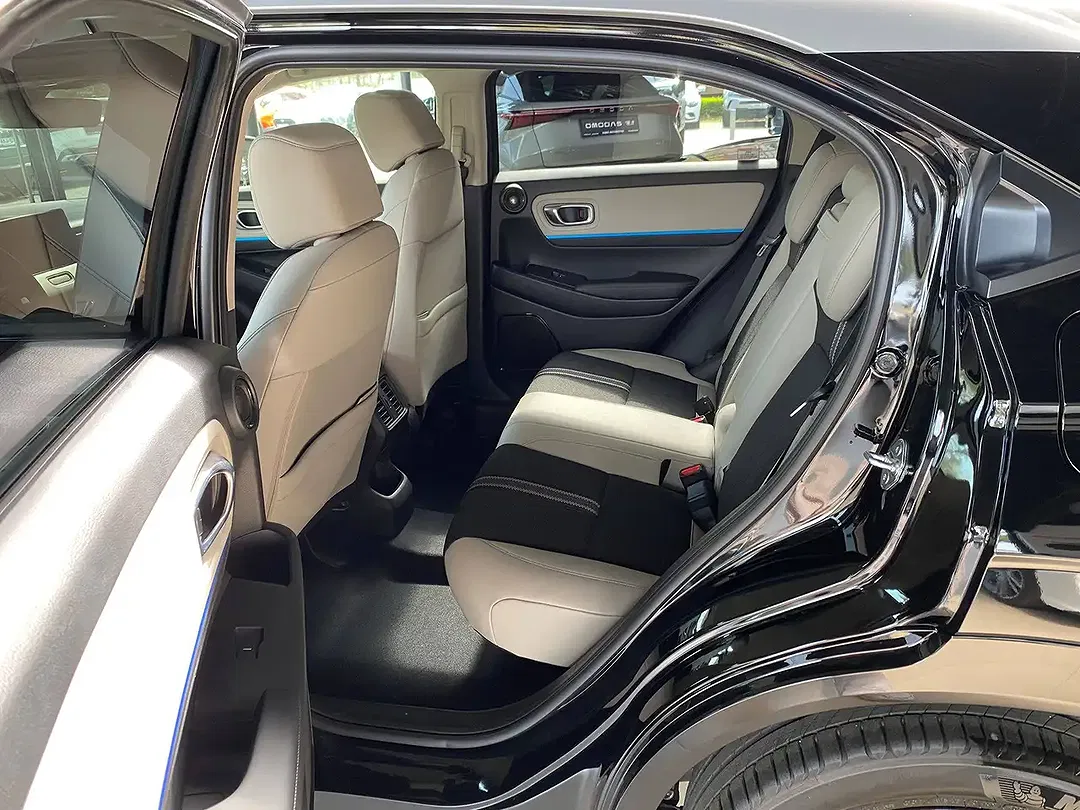 Honda HR-V 1.5 e:HEV Advance Style - Thumbnail 11