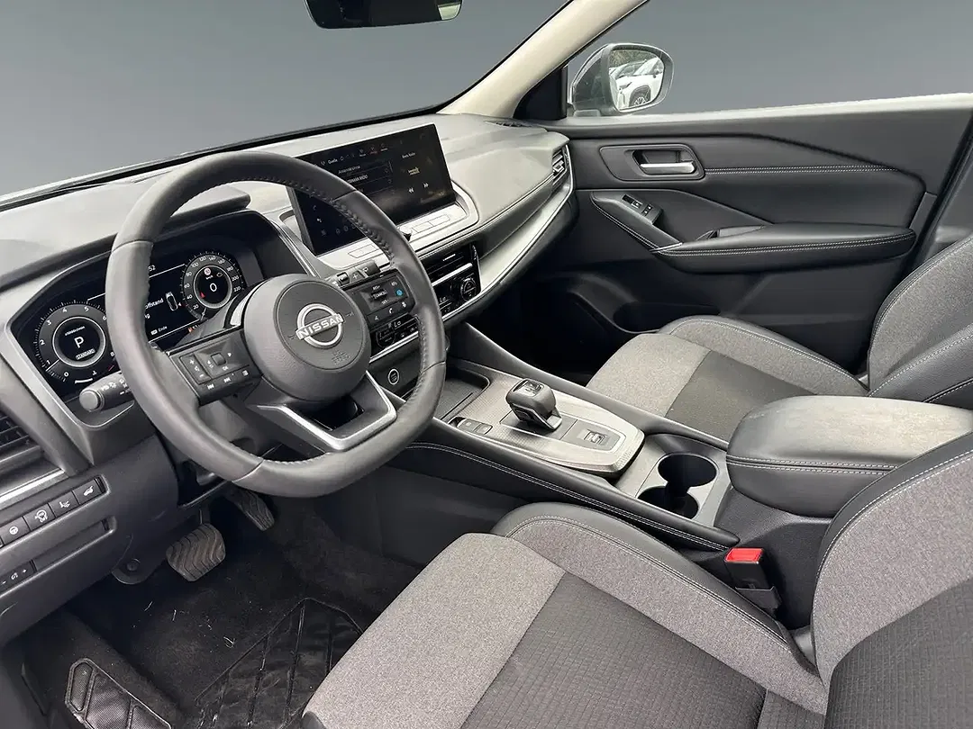 Nissan Qashqai 1.3 DIG-T MHEV AUT N-Connecta - Thumbnail 9