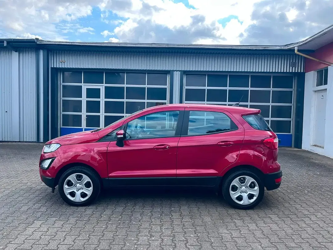 Ford EcoSport - Thumbnail 3