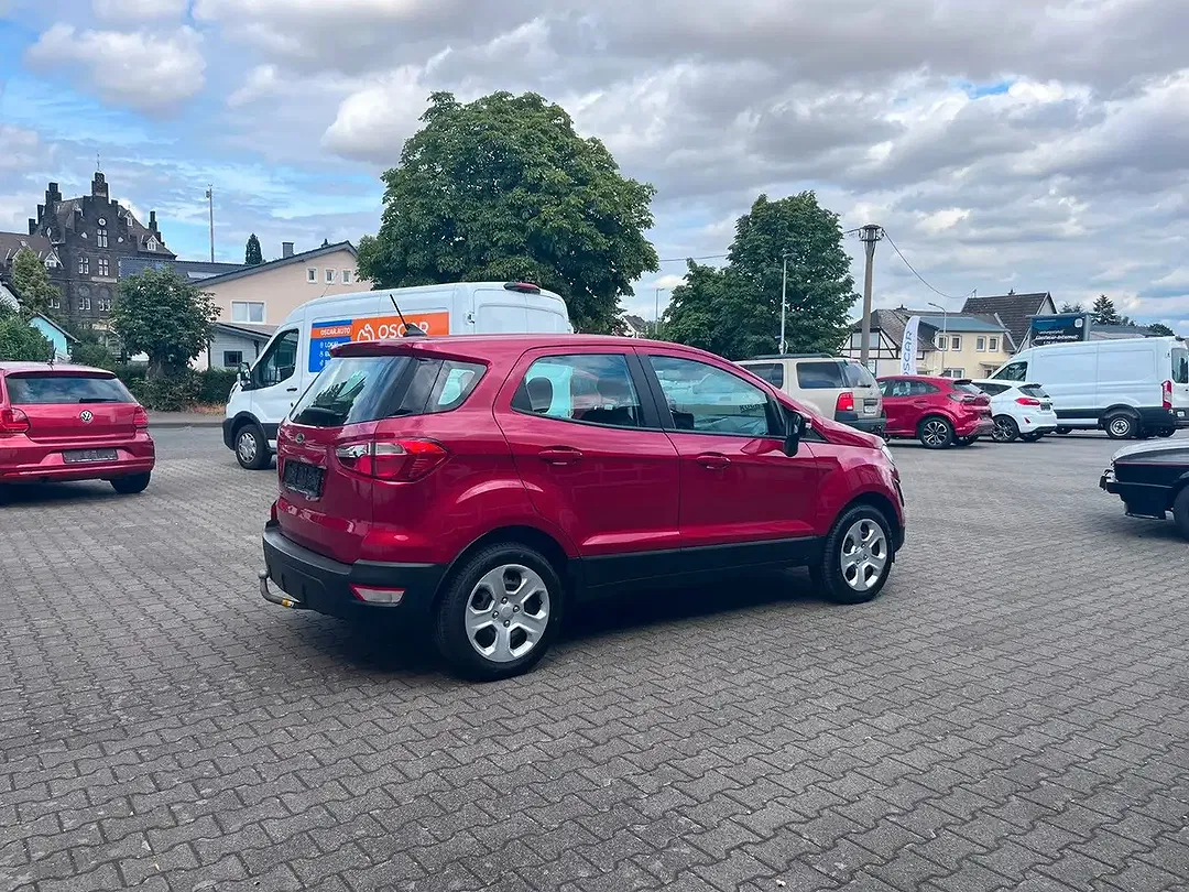 Ford EcoSport - Thumbnail 5