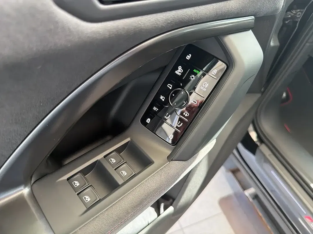Audi SQ5 3.0 TFSI Edition One - Thumbnail 10