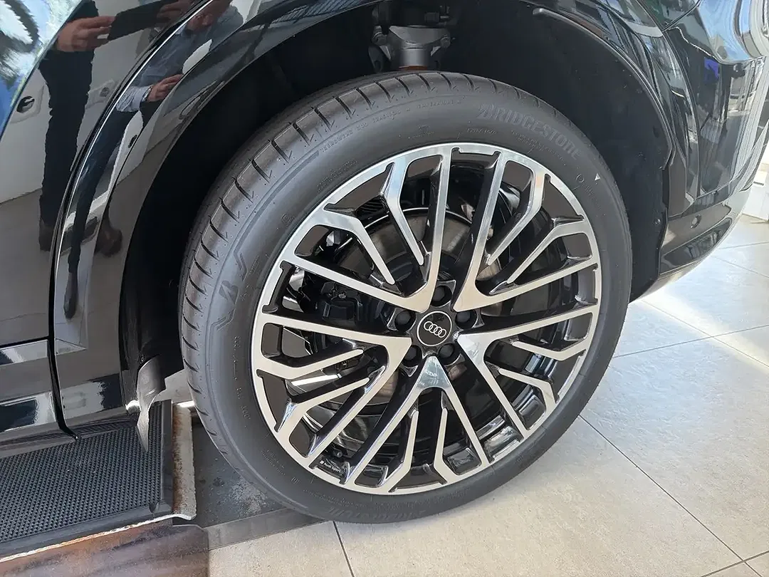 Audi SQ5 3.0 TFSI Edition One - foto 25
