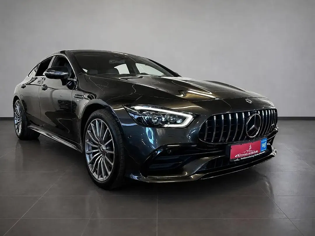Mercedes-Benz AMG GT 43 - foto 1