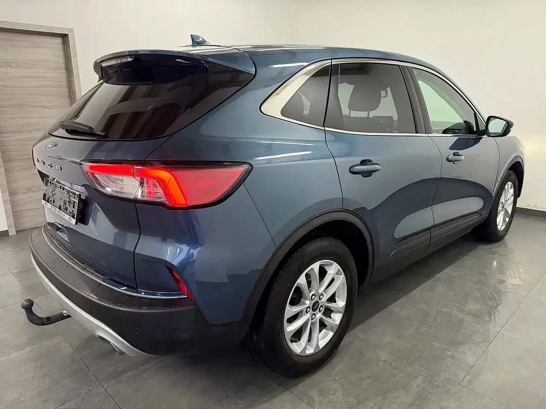 Ford Kuga 1.5 TDCi - Thumbnail 6