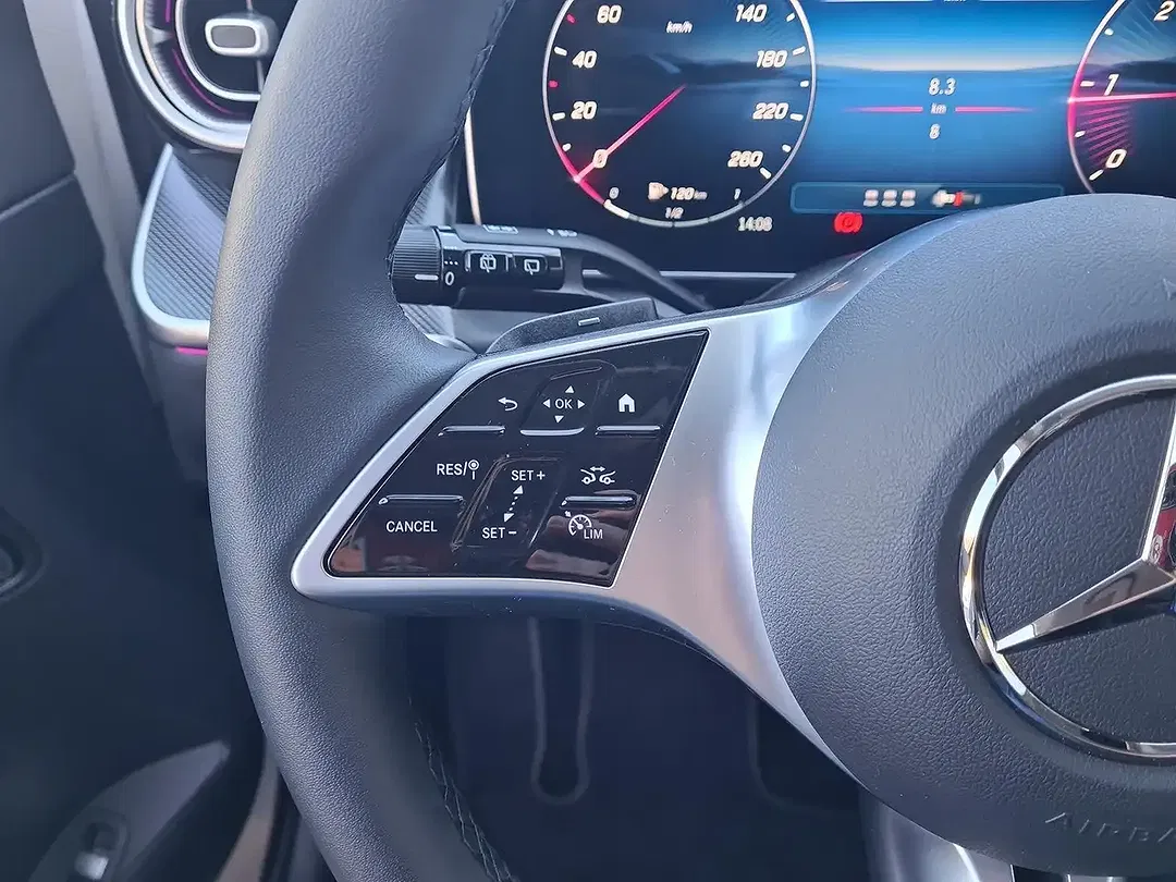 Mercedes-Benz GLC 220 4MATIC Premium - Thumbnail 14