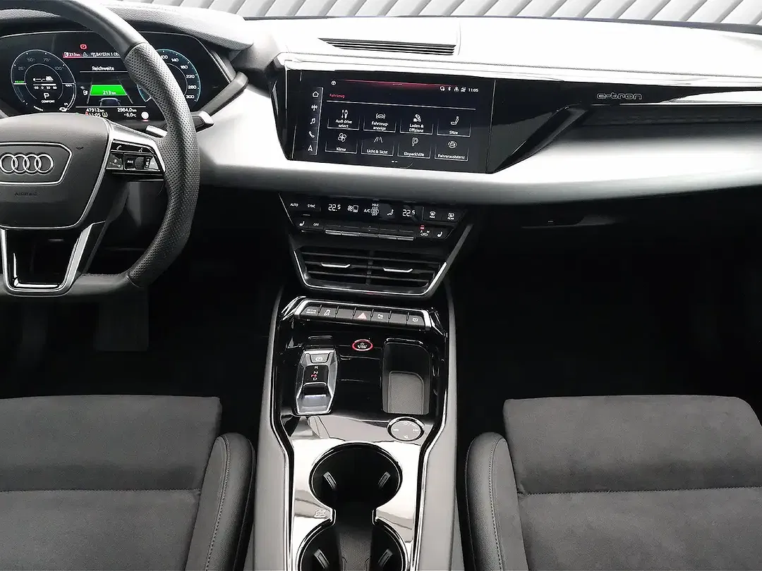 Audi e-tron GT quattro - Thumbnail 13