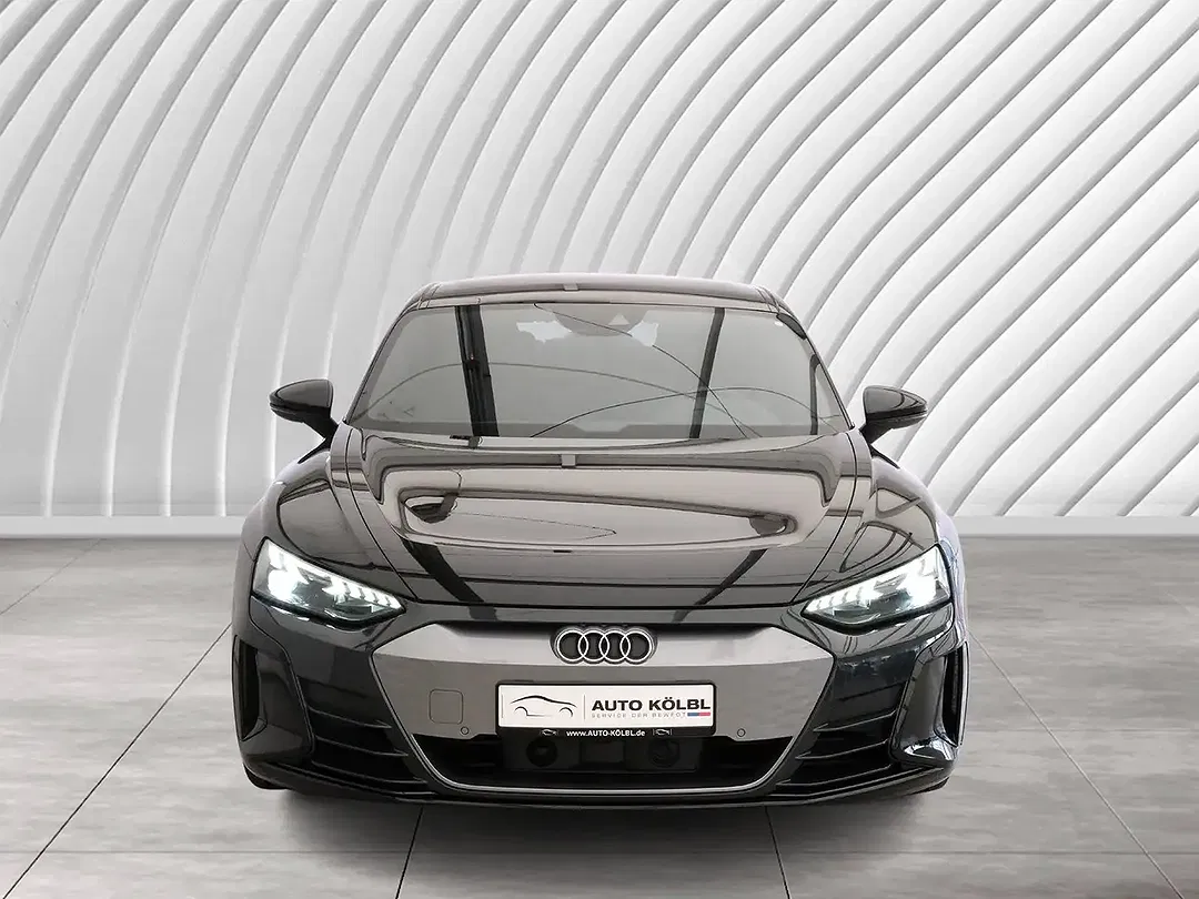 Audi e-tron GT quattro - foto 2