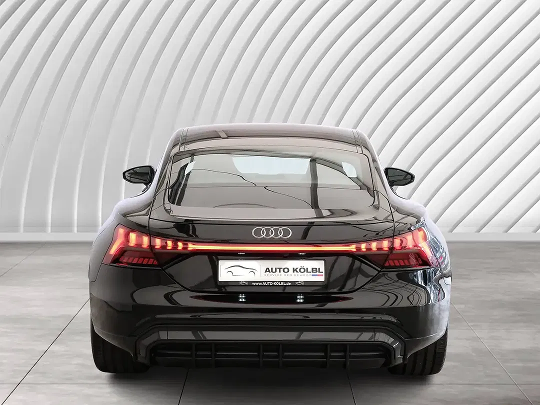 Audi e-tron GT quattro - Thumbnail 5