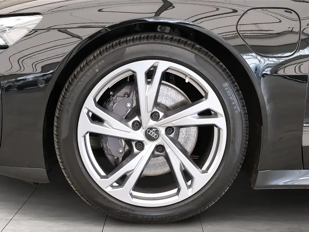 Audi e-tron GT quattro - Thumbnail 7