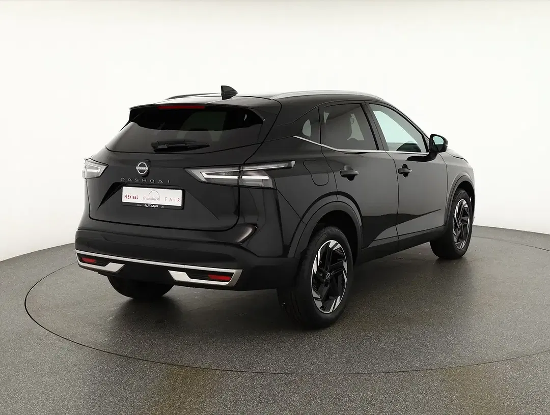 Nissan Qashqai 1.3 DIG-T MHEV AUT N-Connecta - Thumbnail 4