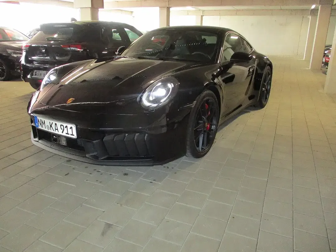 Porsche 911 T-Hybrid Carrera GTS - Thumbnail 7