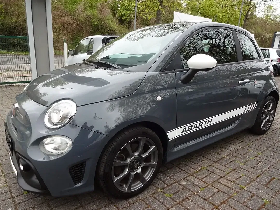 Abarth 595 1.4 T-Jet - Thumbnail 4