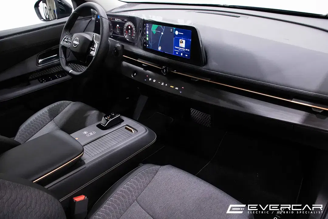 Nissan Ariya EV - Thumbnail 9