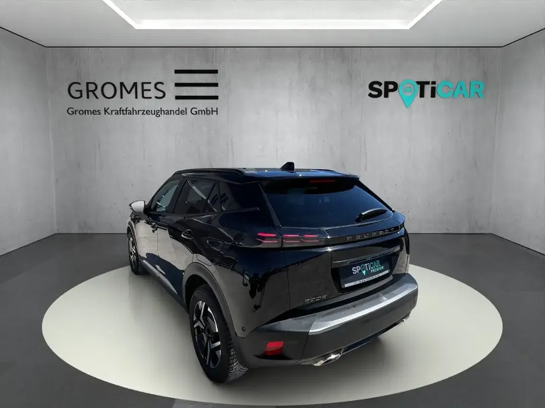 Peugeot 2008 130 PureTech EAT8 Allure - Thumbnail 5