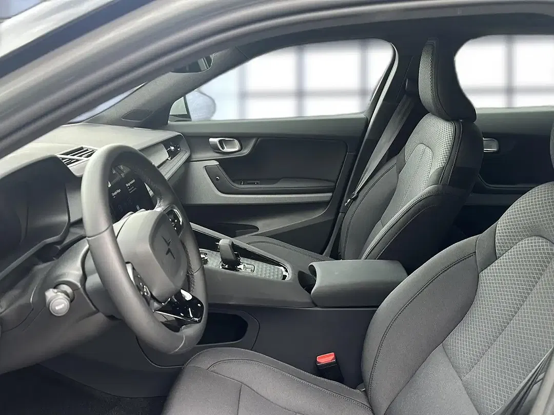 Polestar 2 - Thumbnail 9