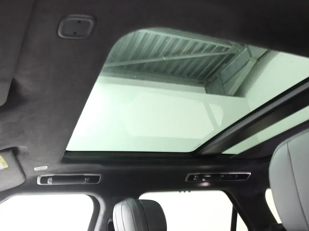 Land Rover Range Rover Sport P530 4.4 Autobiography Design - Thumbnail 9