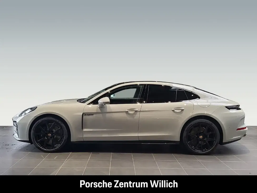 Porsche Panamera E-Hybrid 4 - foto 2