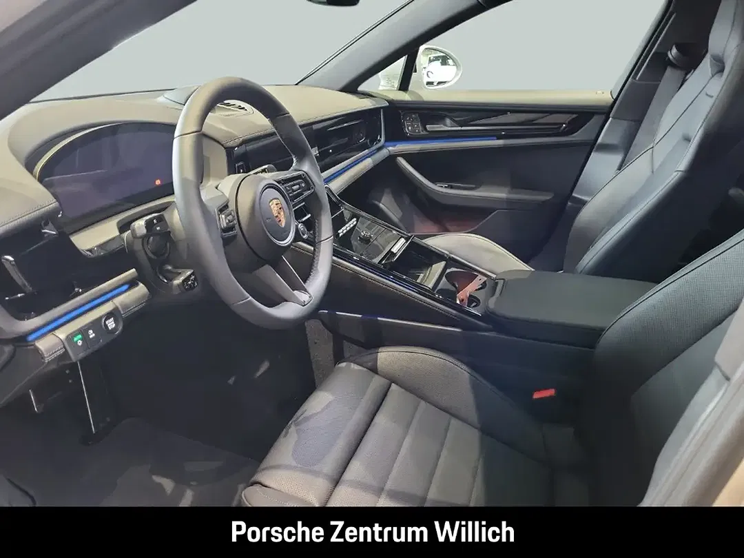 Porsche Panamera E-Hybrid 4 - Thumbnail 7