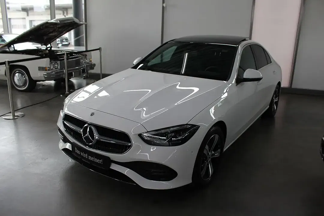 Mercedes-Benz C 220 Avantgarde Advanced - foto 1