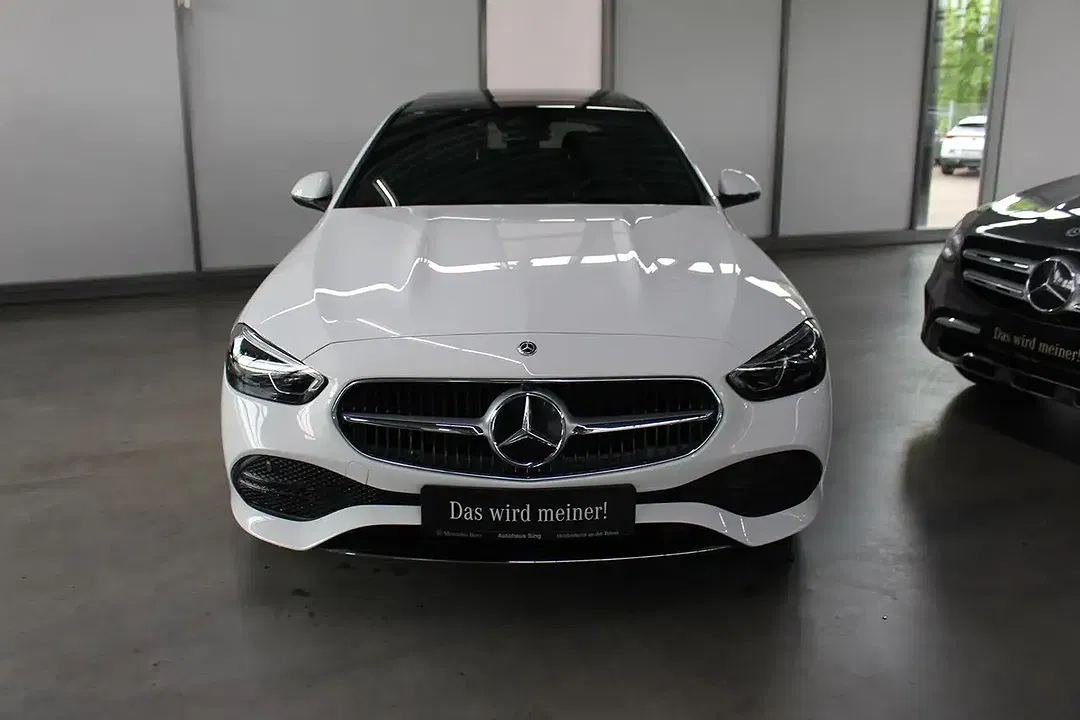 Mercedes-Benz C 220 Avantgarde Advanced - foto 2