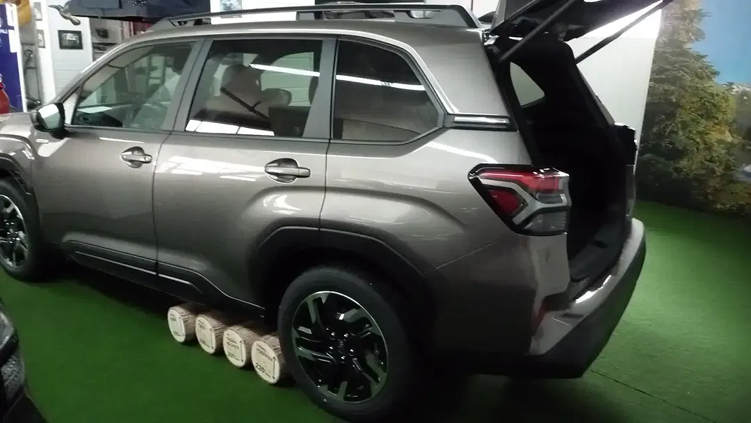 Subaru Forester 2.0 Lineartronic Exclusive - Thumbnail 3