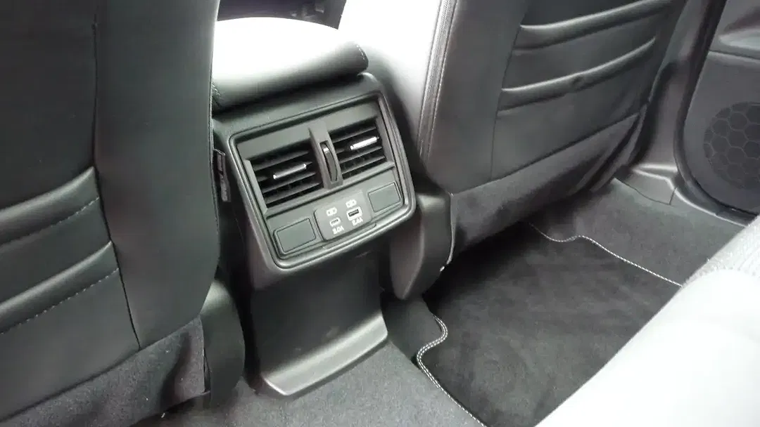 Subaru Forester 2.0 Lineartronic Exclusive - Thumbnail 7