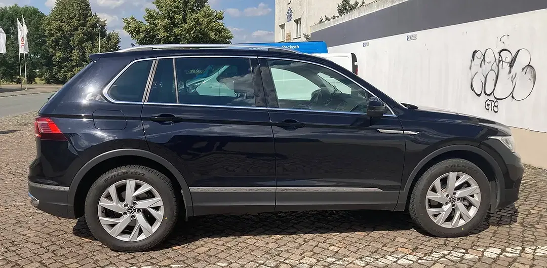 Volkswagen Tiguan 4Motion Elegance - Thumbnail 4