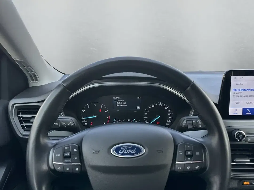 Ford Focus Cool & Connect - Thumbnail 13