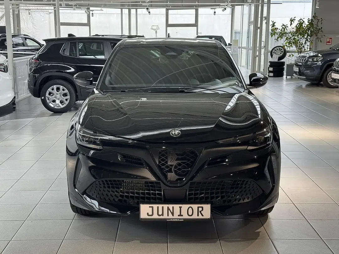 Alfa Romeo Junior 1.2 VGT Ibrida Intensa - foto 1