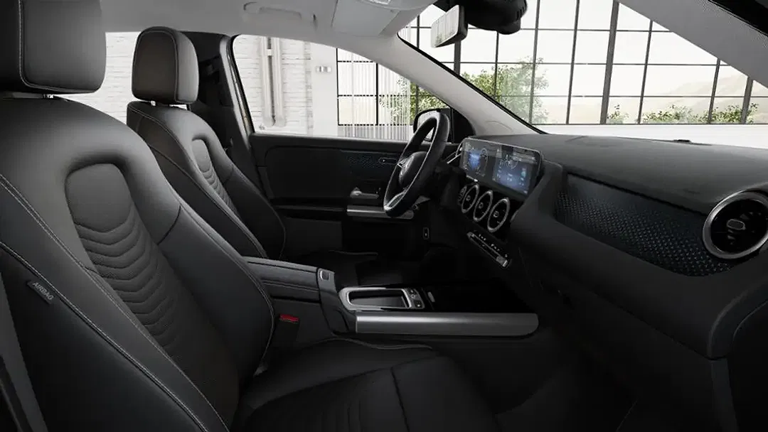 Mercedes-Benz GLA 180 - Thumbnail 4