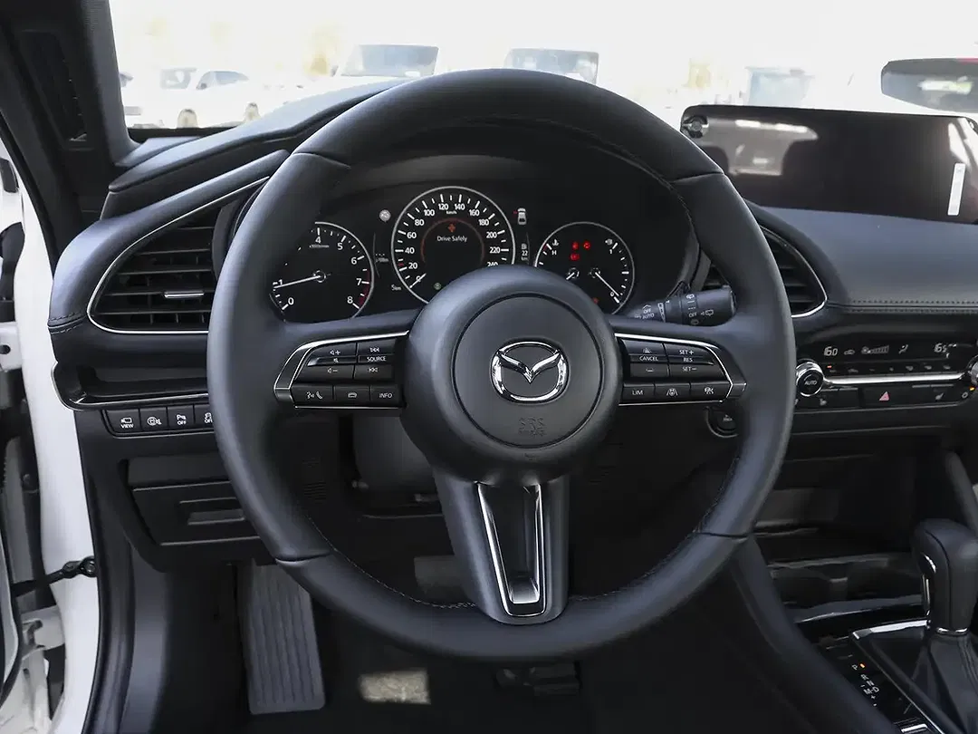 Mazda 3 2.5 6AT Centre-Line - Thumbnail 14