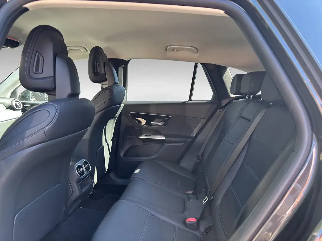 Mercedes-Benz GLC 300 4MATIC Avantgarde Advanced - Thumbnail 12