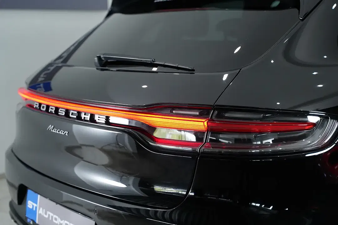 Porsche Macan AUT - Thumbnail 10