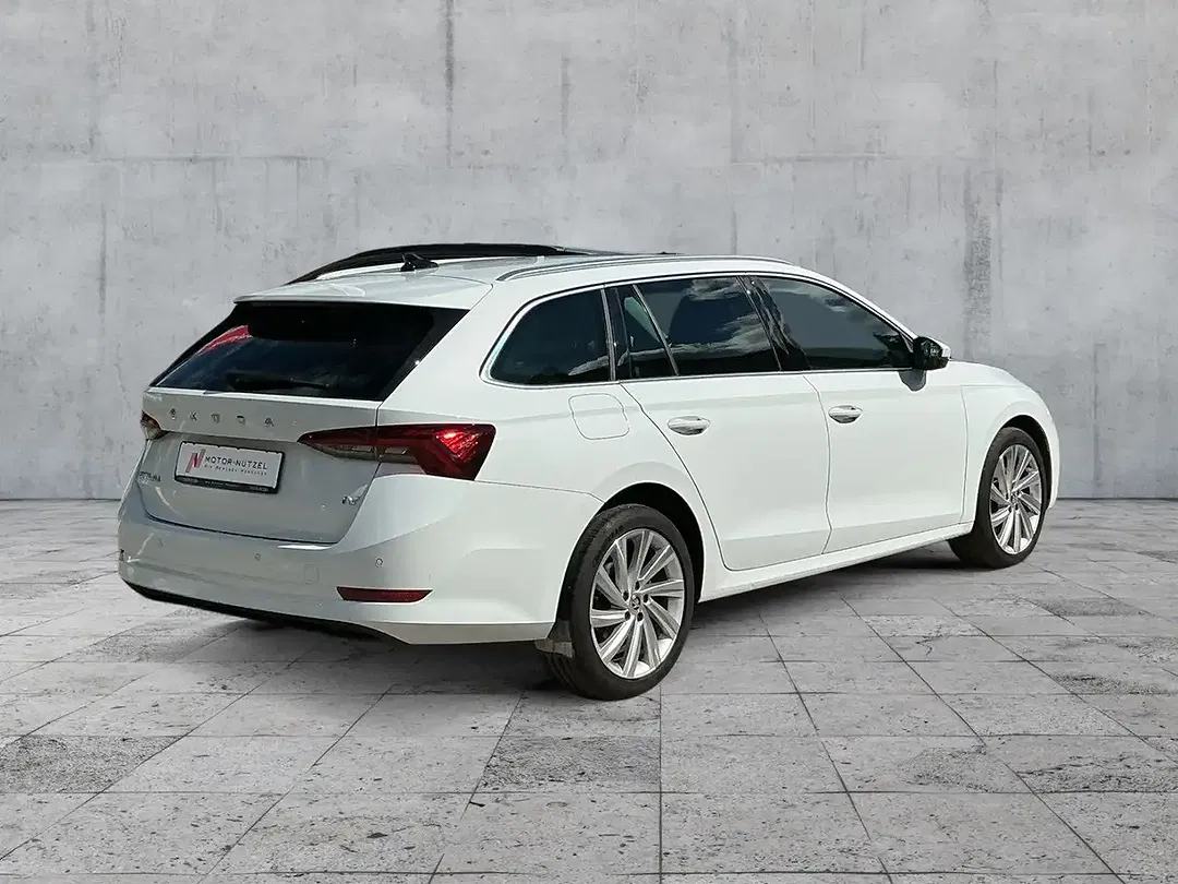 Skoda Octavia iV Combi Style - Thumbnail 5
