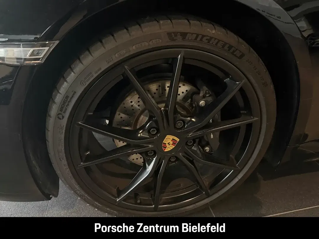 Porsche Boxster - Thumbnail 11