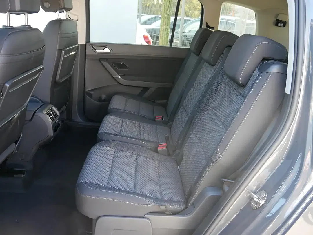 Volkswagen Touran 1.5 TSI DSG Comfortline - Thumbnail 8