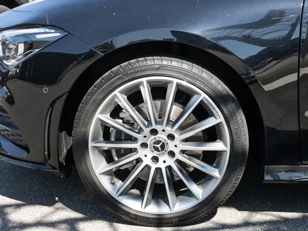Mercedes-Benz CLA 250 MBUX AMG Line - Thumbnail 8