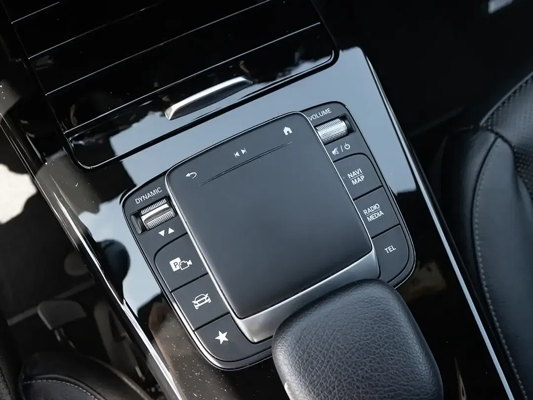 Mercedes-Benz CLA 250 MBUX AMG Line - Thumbnail 13