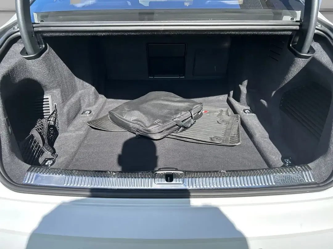 Audi S8 4.0 TFSI quattro - foto 14