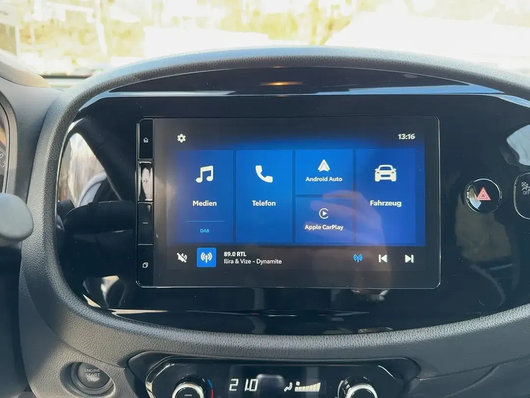 Toyota Aygo - Thumbnail 13