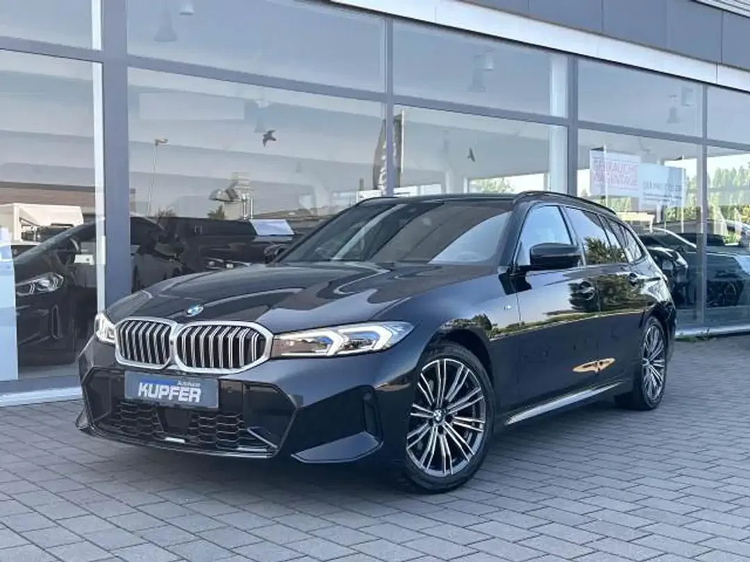 BMW 320 M Touring - Thumbnail 1