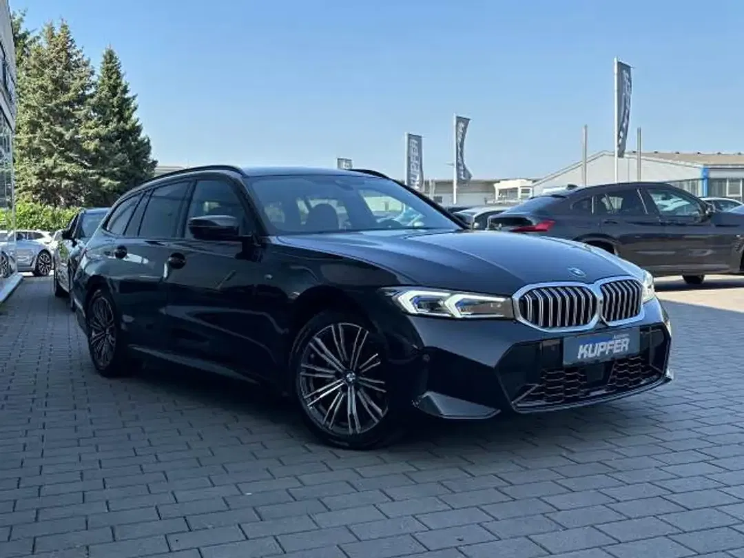 BMW 320 M Touring - Thumbnail 2