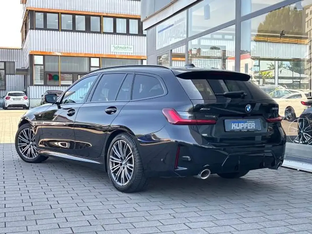 BMW 320 M Touring - Thumbnail 4