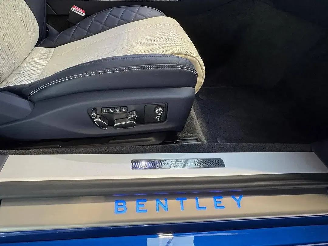 Bentley Continental GT 4.0 V8 Mulliner - Thumbnail 13