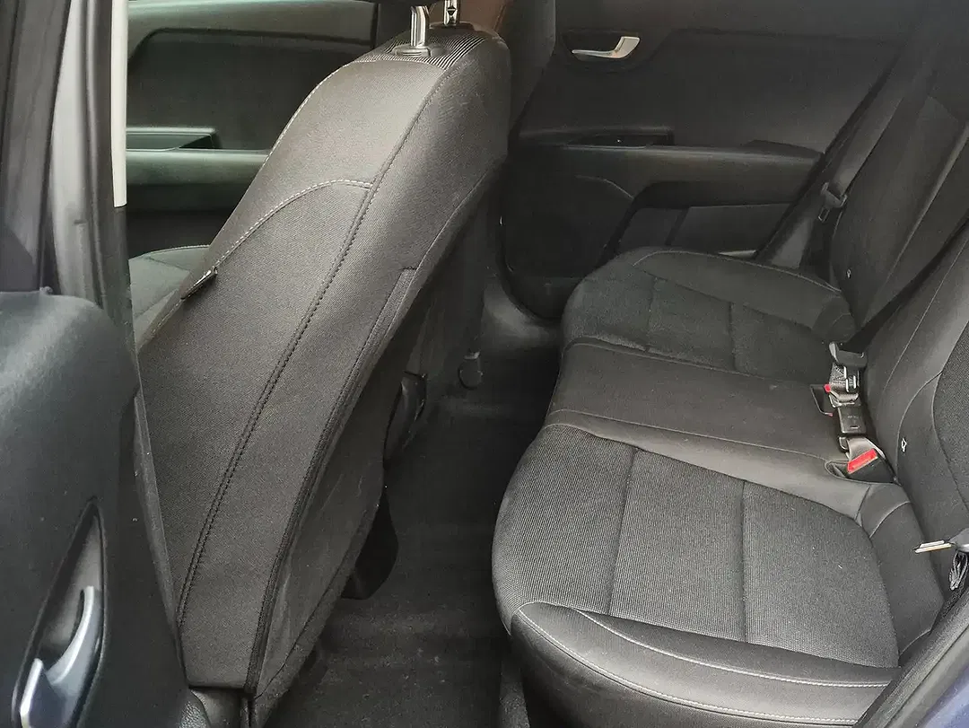 Kia Rio 1.2 - Thumbnail 6