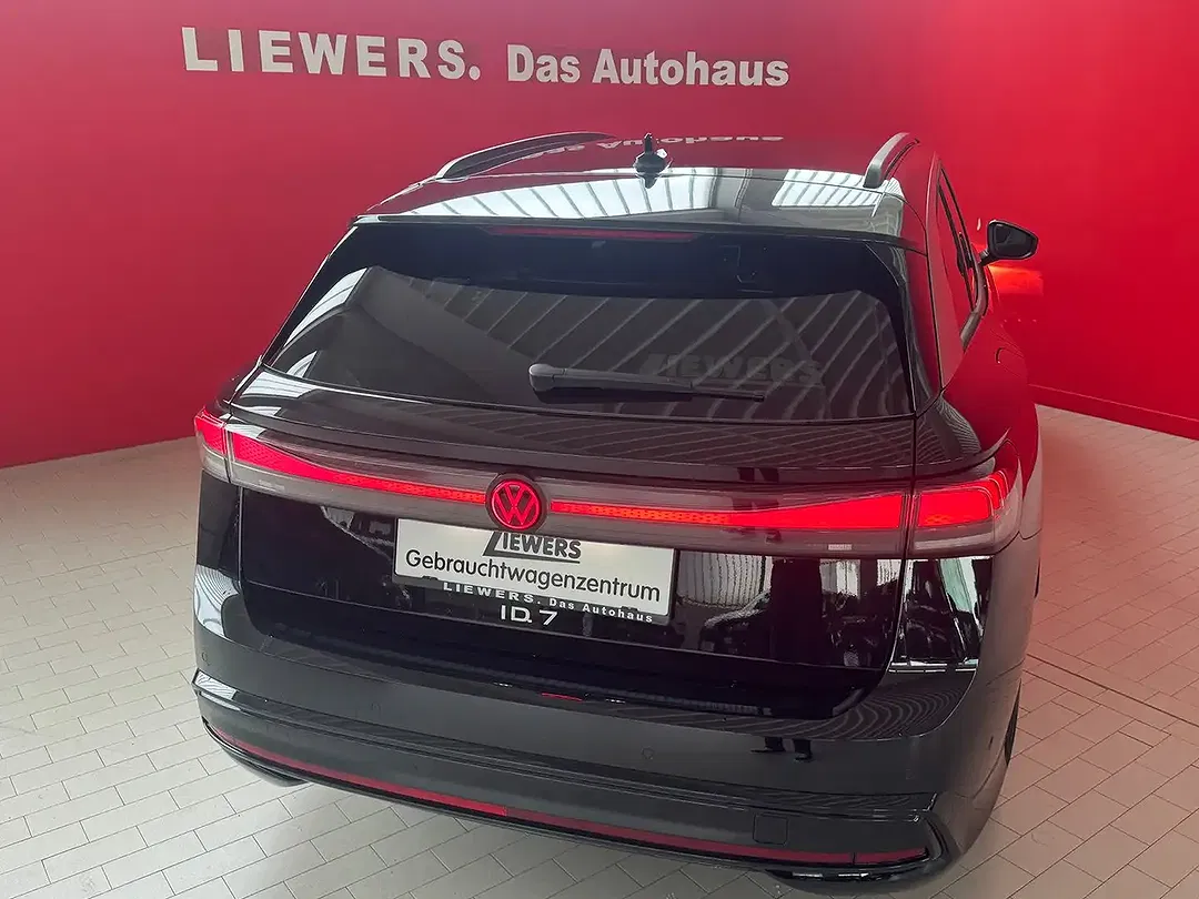 Volkswagen ID.7 Pro Business - Thumbnail 4