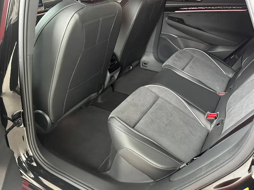 Volkswagen ID.7 Pro Business - Thumbnail 6