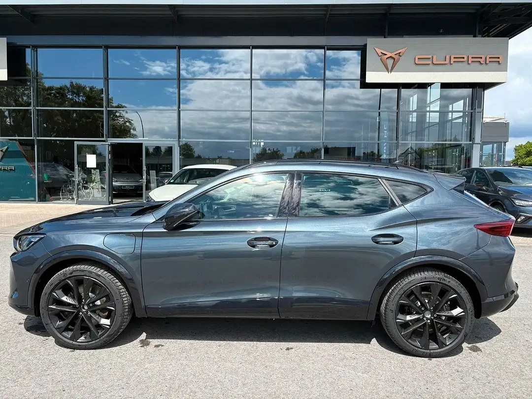 CUPRA Formentor TSI PHEV VZ1 - Thumbnail 8